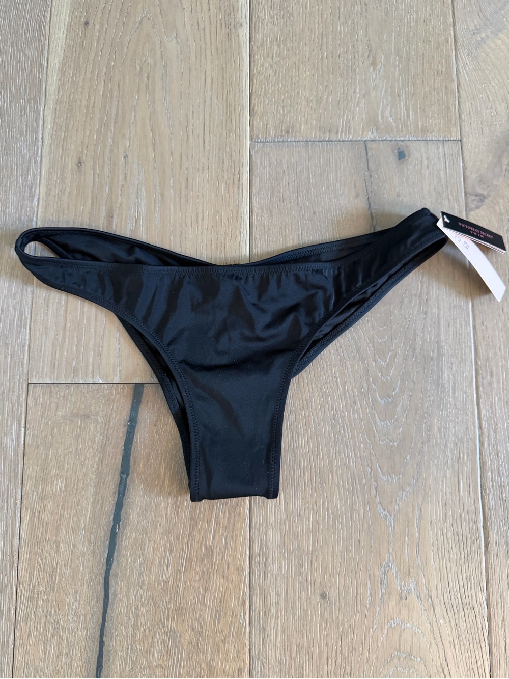 Victoria’s Secret Black High Thigh Cheeky Bikini Bottoms Size Medium New W/Tags